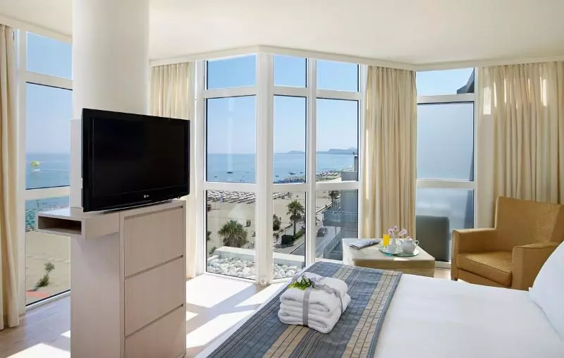 Deluxe-sviitti, Kriti Beach