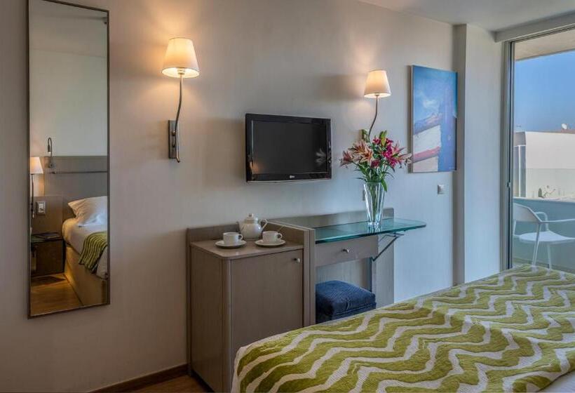 스탠다드 룸 측면 바다 전망, Kriti Beach