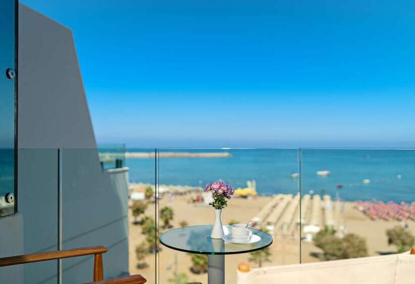 주니어 스위트 바다 전망, Kriti Beach