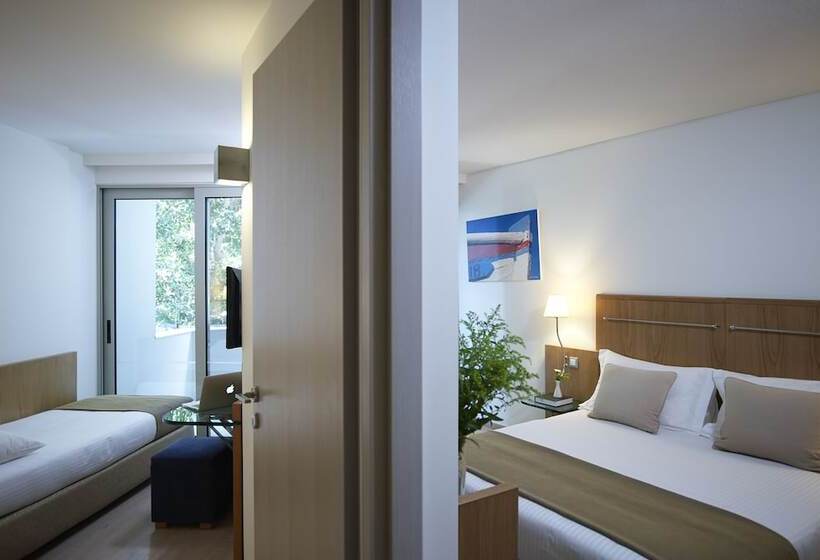 패밀리 스위트, Kriti Beach