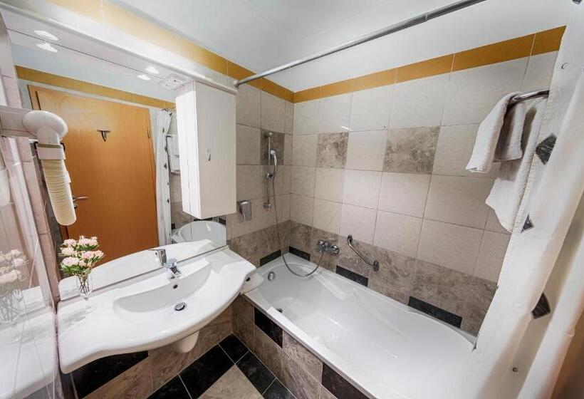 주니어 스위트, Mendan Magic Spa & Wellness