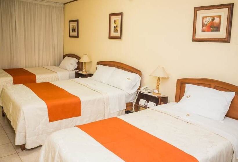 스탠다드 트리플 룸, Recreo