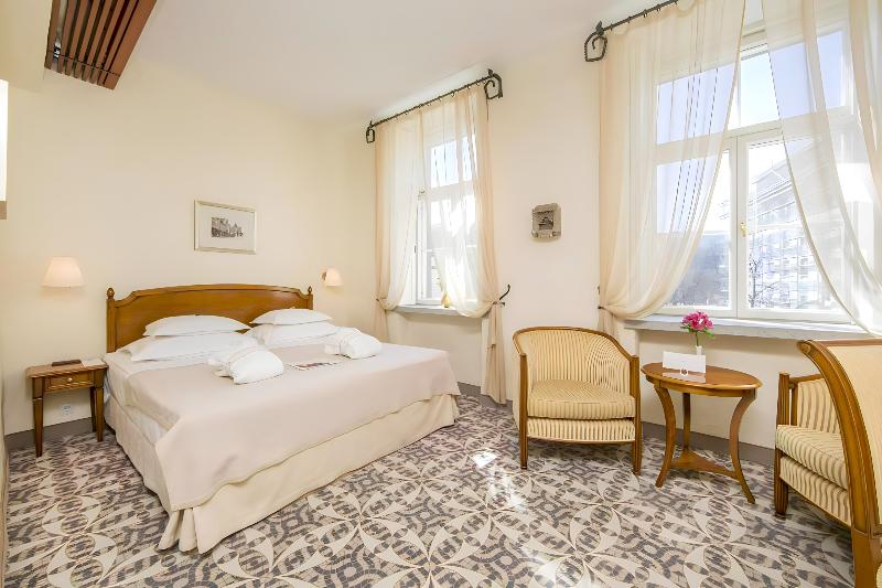 اتاق سوپریور, Rixwell Collection Savoy Boutique