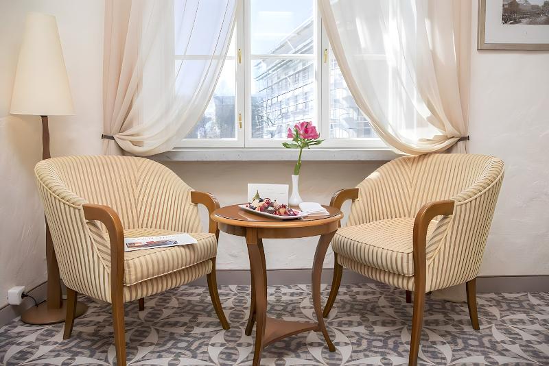 اتاق سوپریور, Rixwell Collection Savoy Boutique