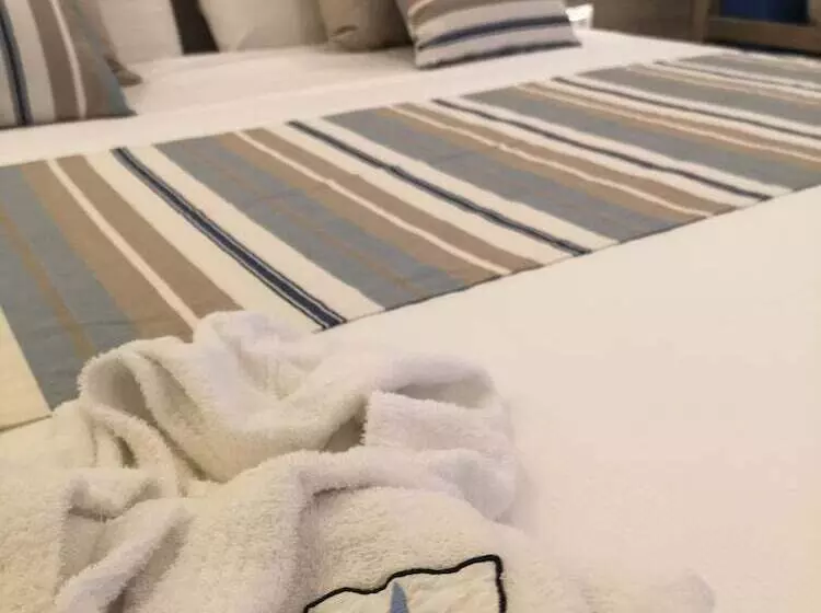 اتاق لوکس, Sobrado Boutique