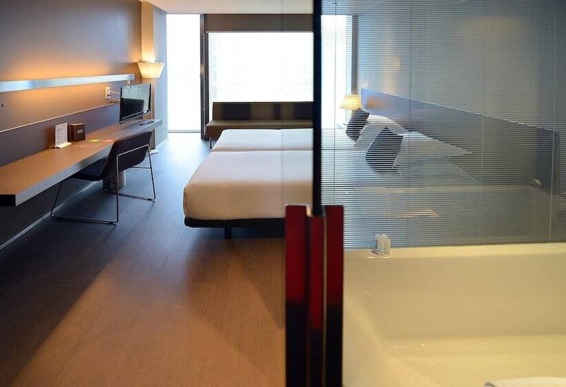 اتاق استاندارد, Soho