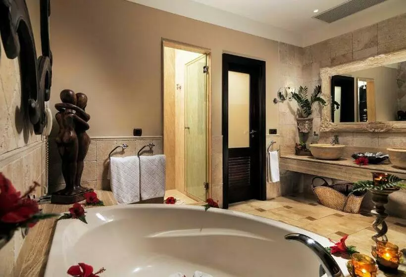 プール付き１ベッドルームヴィラ, Royal Garden Villas, Luxury