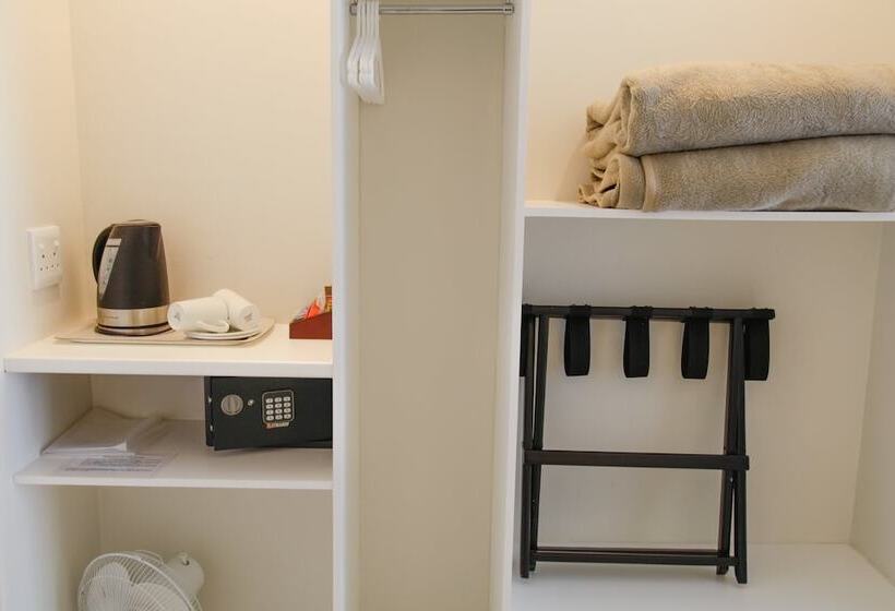 غرفة قياسية, Windsor