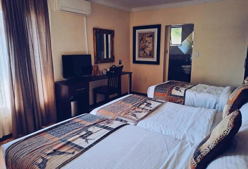 Quarto Familiar, Ecotel Premier Lodge & Conference Centre