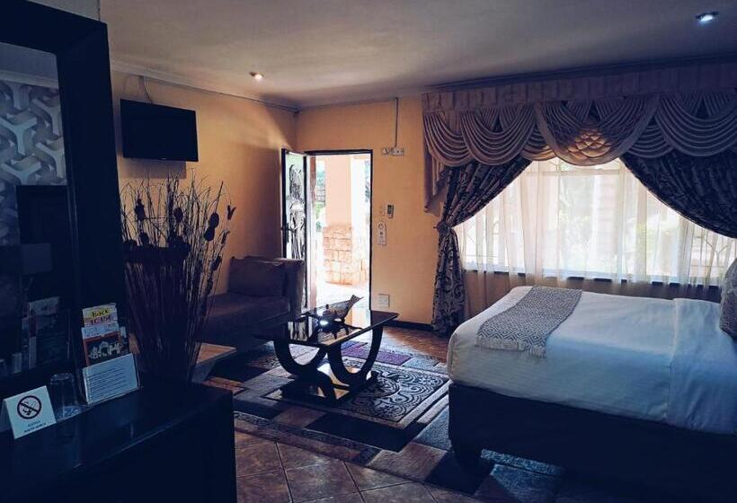 Suíte Deluxe, Ecotel Premier Lodge & Conference Centre