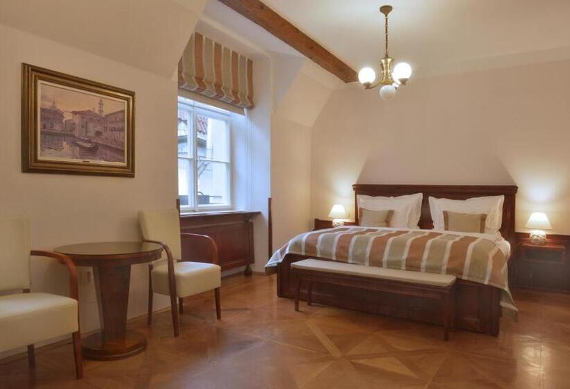 اتاق استاندارد, Grand Hotel Praha
