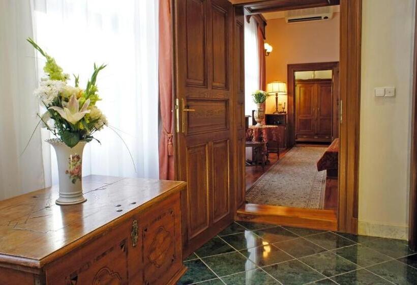 اتاق استاندارد, Grand Hotel Praha