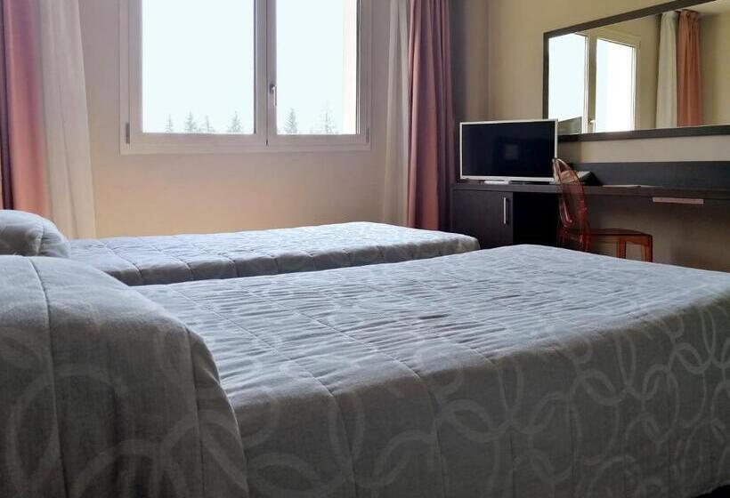 غرفة قياسية, Anusca Palace