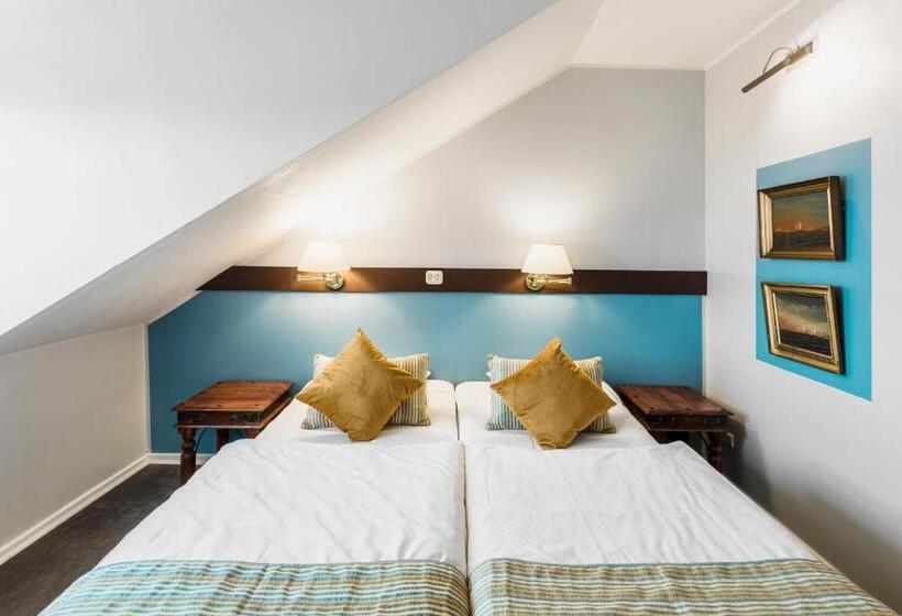 غرفة قياسية مطلّة علي البحر, Copenhagen Airport