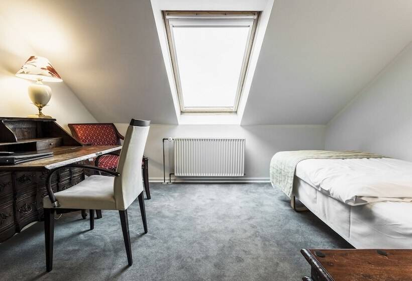 غرفة قياسية فردية, Copenhagen Airport