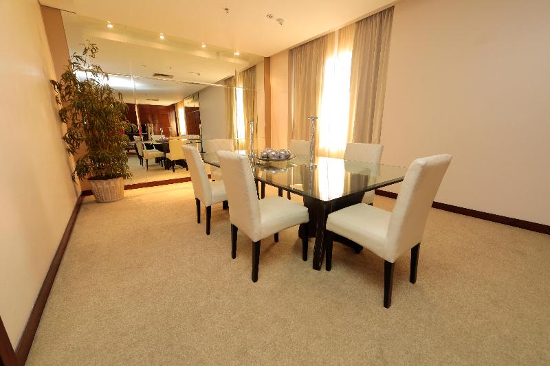 سوئیت پرزیدنت, Crowne Plaza Asunción, An Ihg