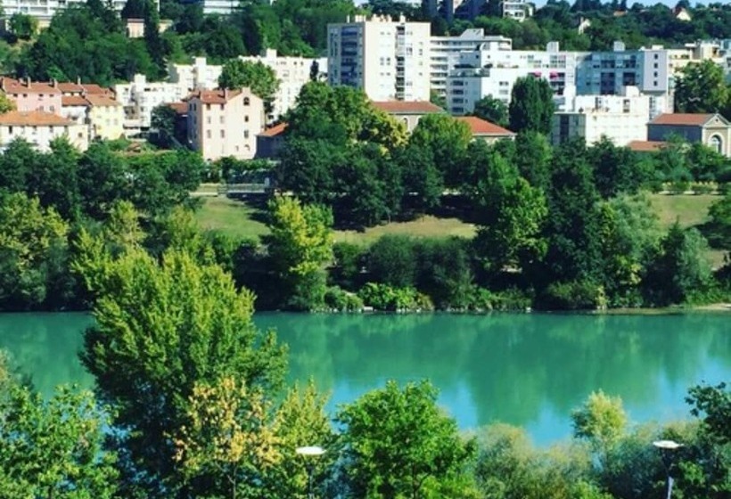 اتاق استاندارد, Crowne Plaza Lyon   Cité Internationale