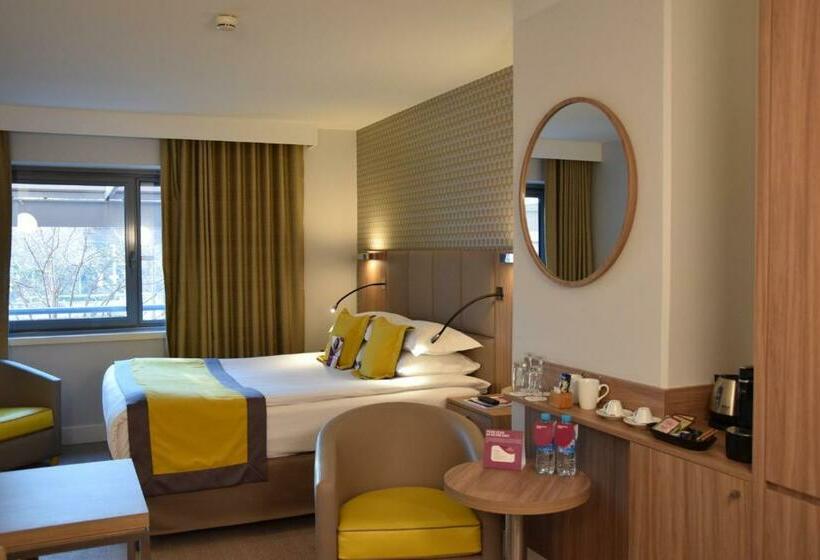 이그제큐티브 룸 공원 전망, Crowne Plaza Lyon   Cité Internationale