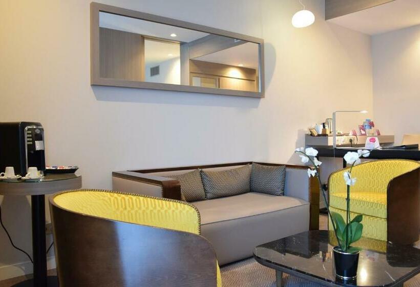 سوئیت با چشمانداز رودخانه, Crowne Plaza Lyon   Cité Internationale