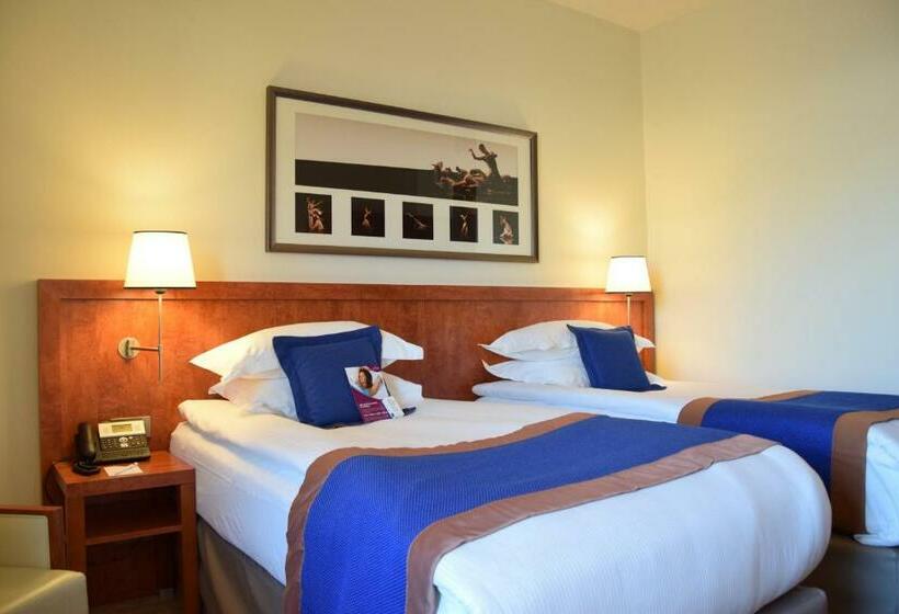 اتاق سوپریور با چشمانداز رودخانه, Crowne Plaza Lyon   Cité Internationale