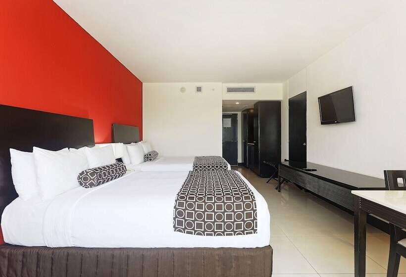 小型套房, Crowne Plaza Villahermosa, An Ihg