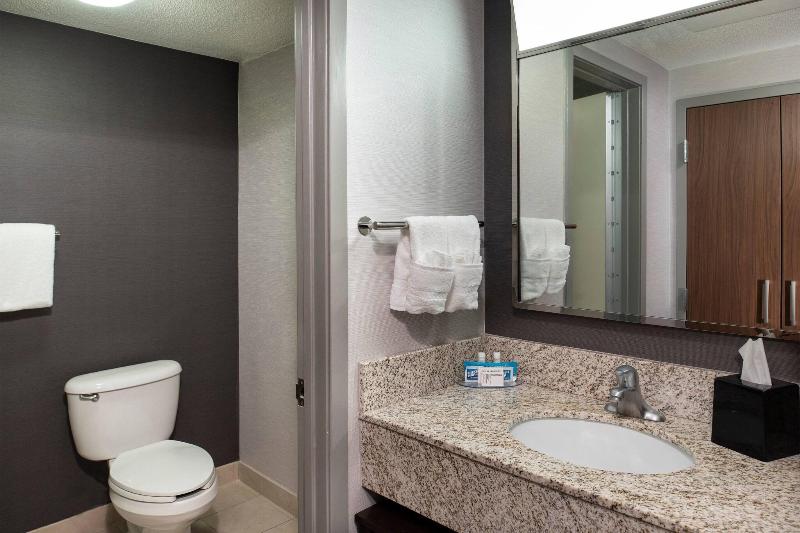 חדר סטנדרט, Globo