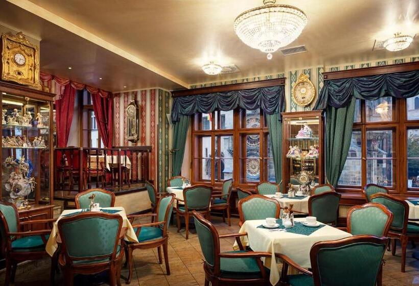 اتاق استاندارد, Grand Hotel Praha