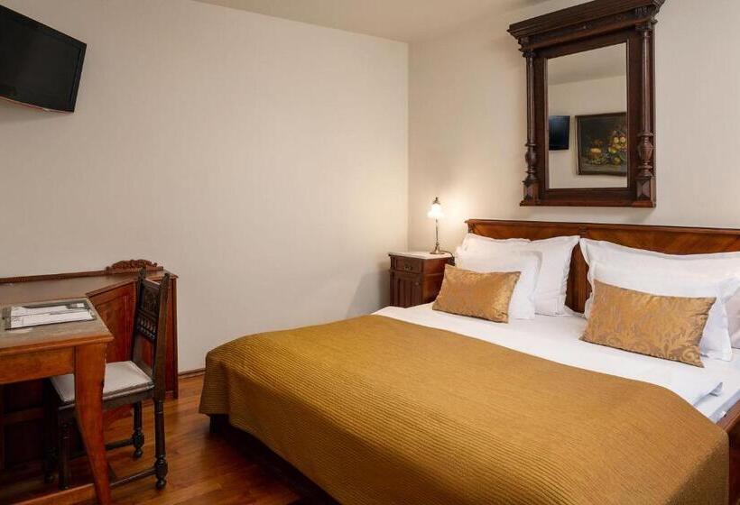اتاق استاندارد, Grand Hotel Praha