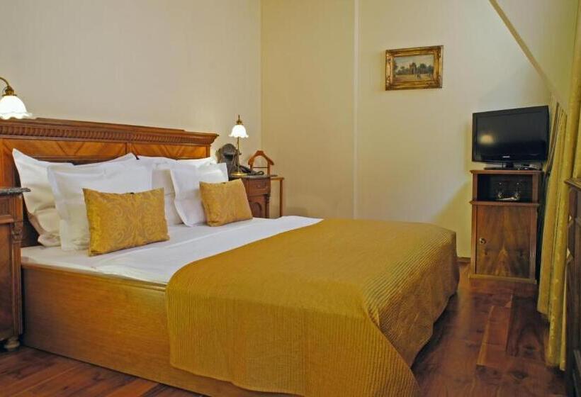 اتاق استاندارد, Grand Hotel Praha