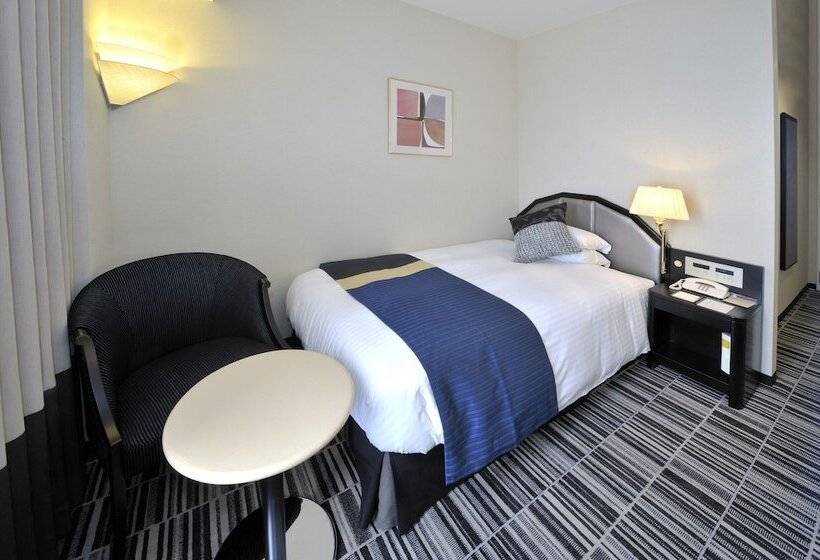 חדר סטנדרט יחיד, Granvia Okayama