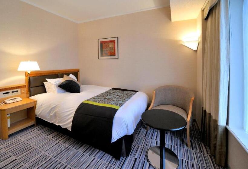 חדר סטנדרט יחיד, Granvia Okayama