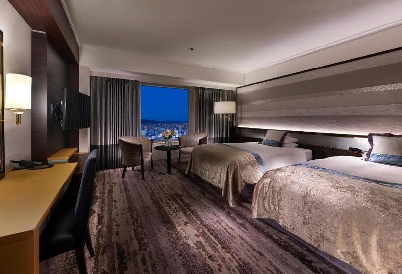 غرفة قياسية مزوَّدة بصالون, Granvia Okayama