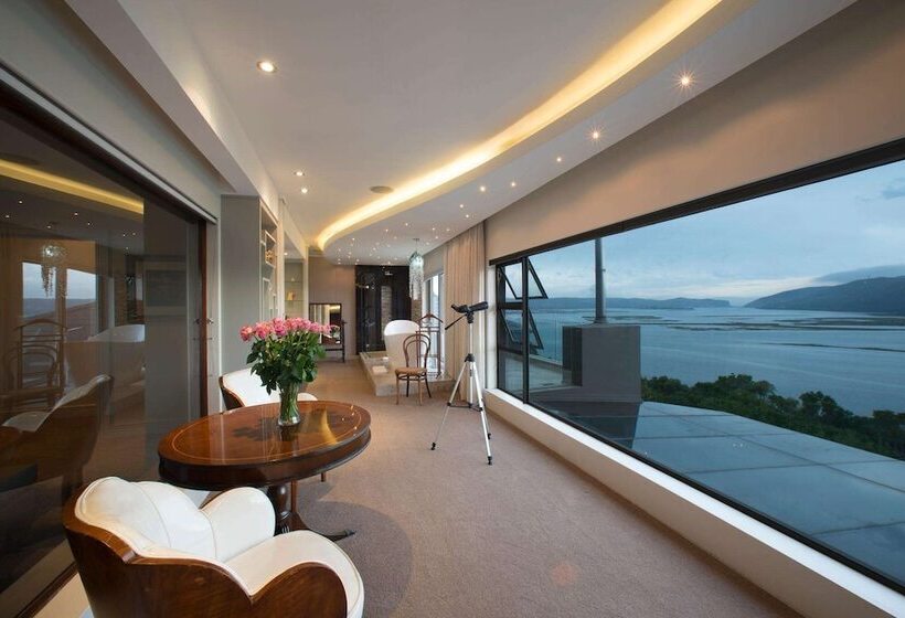 Пентхаус Люкс, Kanonkop House