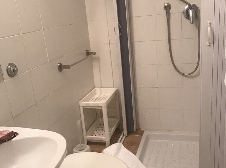 اتاق استاندارد, Lodi