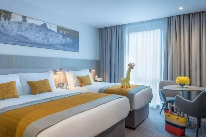 デラックスファミリールーム, Maldron Hotel Tallaght
