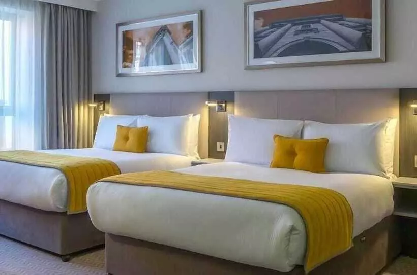 デラックスファミリールーム, Maldron Hotel Tallaght