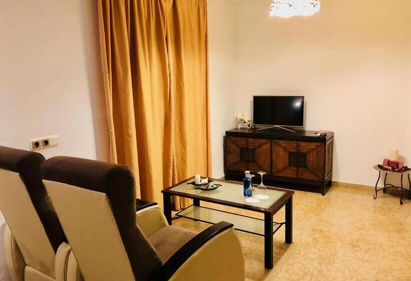 Полулюкс, Puerta Nazari