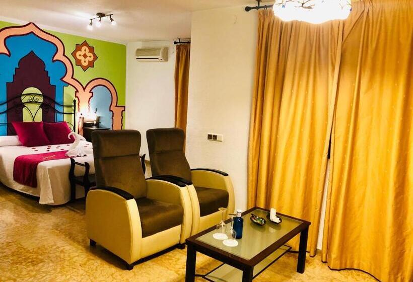 Полулюкс, Puerta Nazari