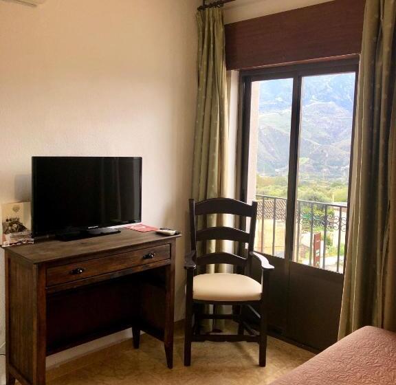 Одноместный Номер Basic, Puerta Nazari