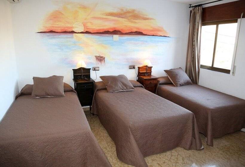 Номер Стандарт Трехместный, Puerta Nazari