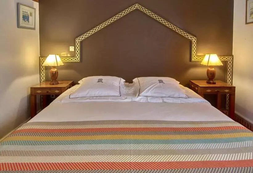 اتاق استاندارد, Ryad Watier & Spa