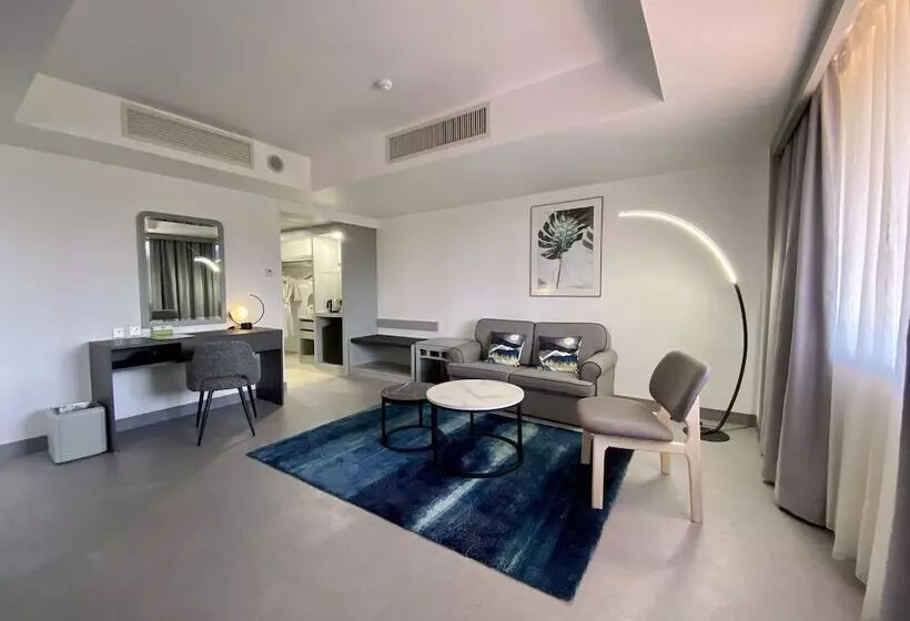 سوییت اجرایی, Sabah Hotel Sandakan