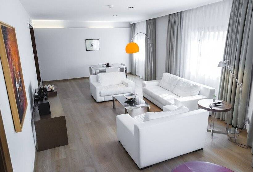 جناح, Veracruz Plaza & Spa