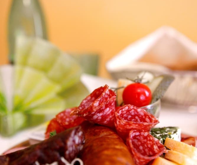 اتاق استاندارد یک نفره, Sonnenhotel Hafnersee