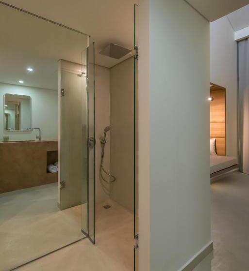 اتاق اجرایی سه نفره, Bitzaro Grande Hotel & Suites