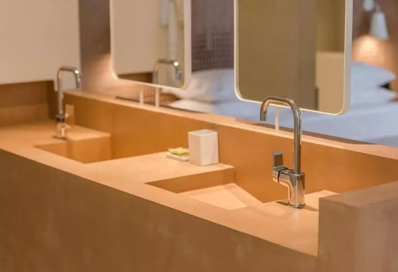 اتاق سوپریور, Bitzaro Grande Hotel & Suites