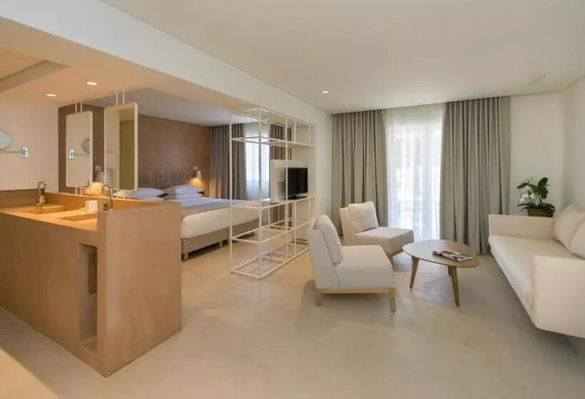سوییت, Bitzaro Grande Hotel & Suites