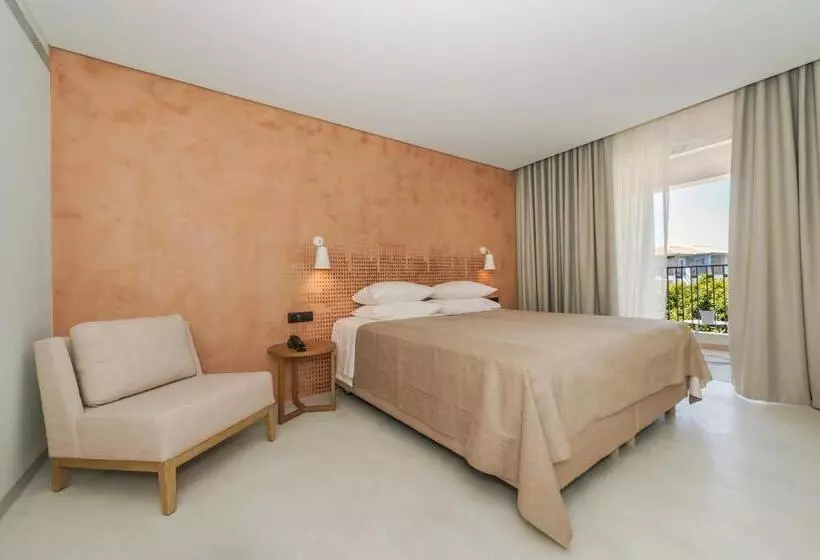 سوییت, Bitzaro Grande Hotel & Suites