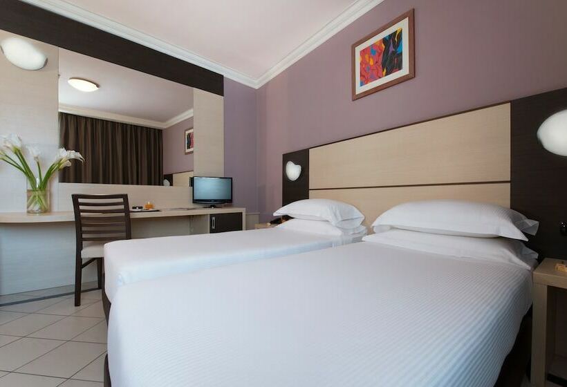 اتاق استاندارد, Cdh Hotel La Spezia