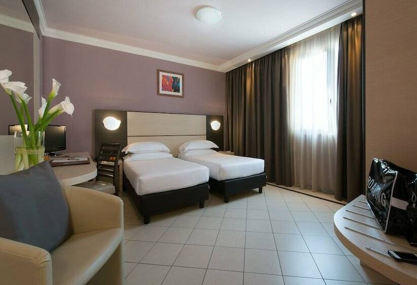 اتاق استاندارد, Cdh Hotel La Spezia
